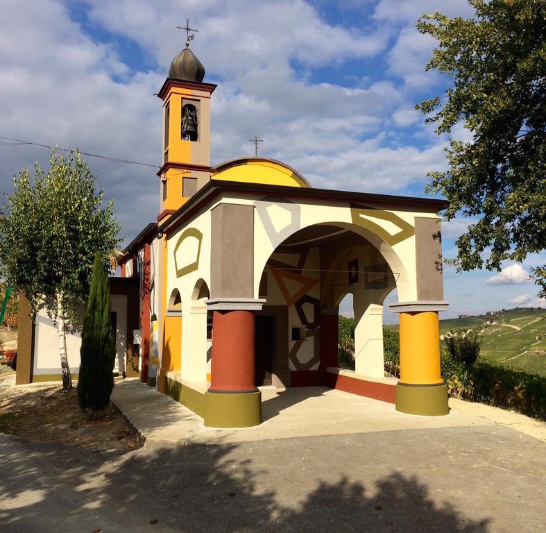 Castello Di Coazzolo Bed & Breakfast Neive Bagian luar foto